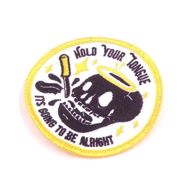 Distintivi ricamati di moda economici personalizzati all'ingrosso Ricamo personalizzato