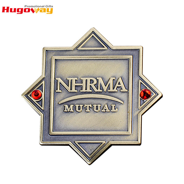 Spilla in metallo di design personalizzato Spilla a forma di stella personalizzata Spilla smaltata per risvolto da concerto