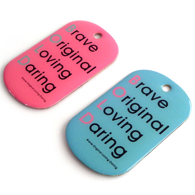 Stampante per etichette per cani in metallo personalizzata economica di alta qualità di vendita calda per le persone